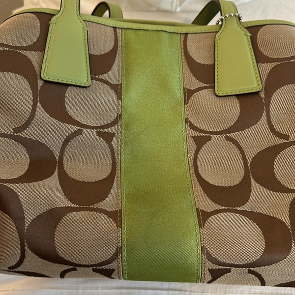 COACH signature beige fabric and lime green stripe bag, EUC - Picture 13 of 16